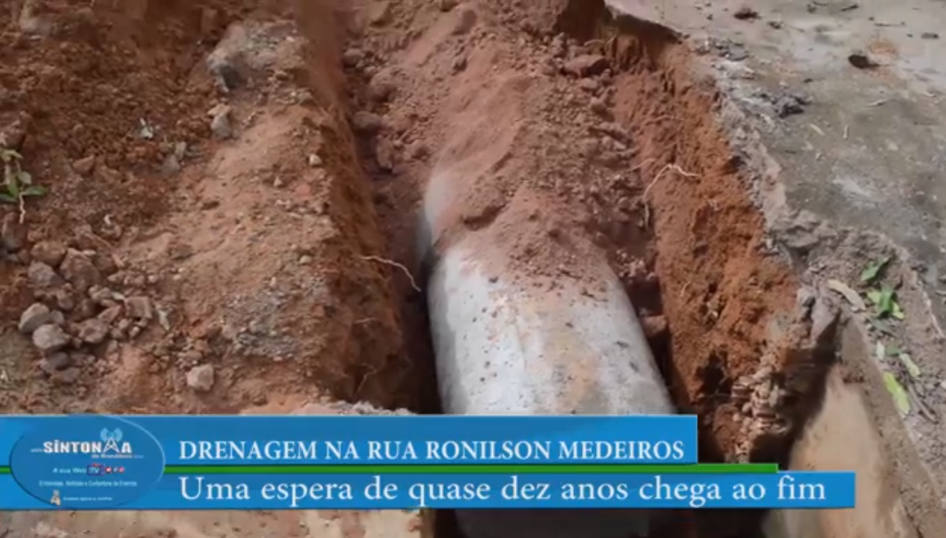 Monte Negro: Drenagem na rua Ronilson Medeiros está sendo realizada.